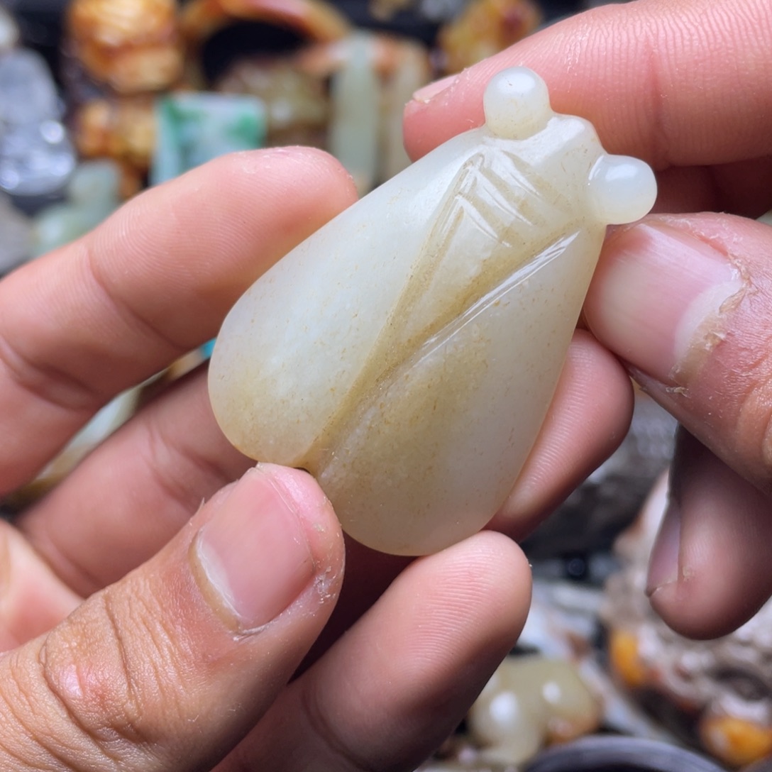 和田玉（糖玉）挂件未镶嵌