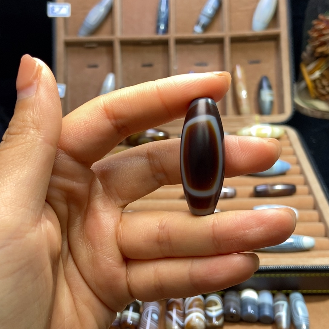 北***金玛瑙/玉髓未镶嵌颈饰