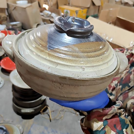 摆件陶瓷盘子碗啥都有