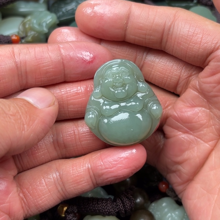 和田玉吊坠未镶嵌