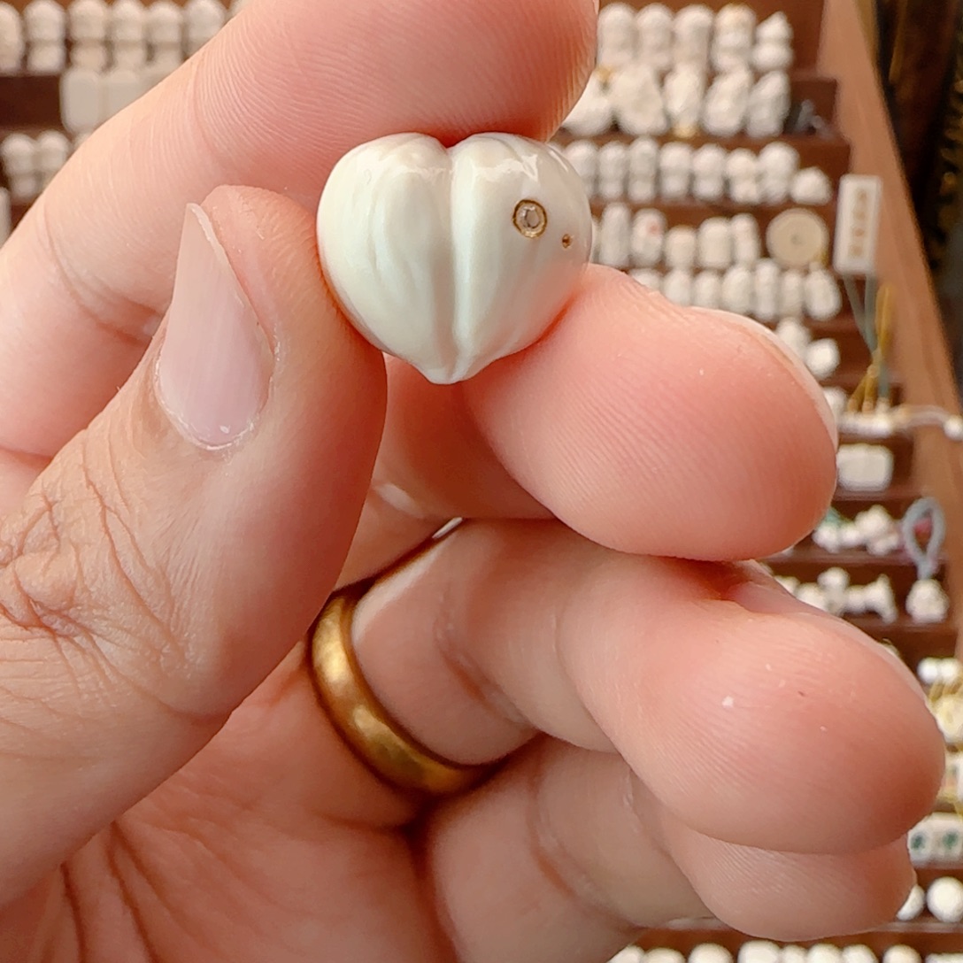 什****猛犸象牙其他屁桃镶嵌中号