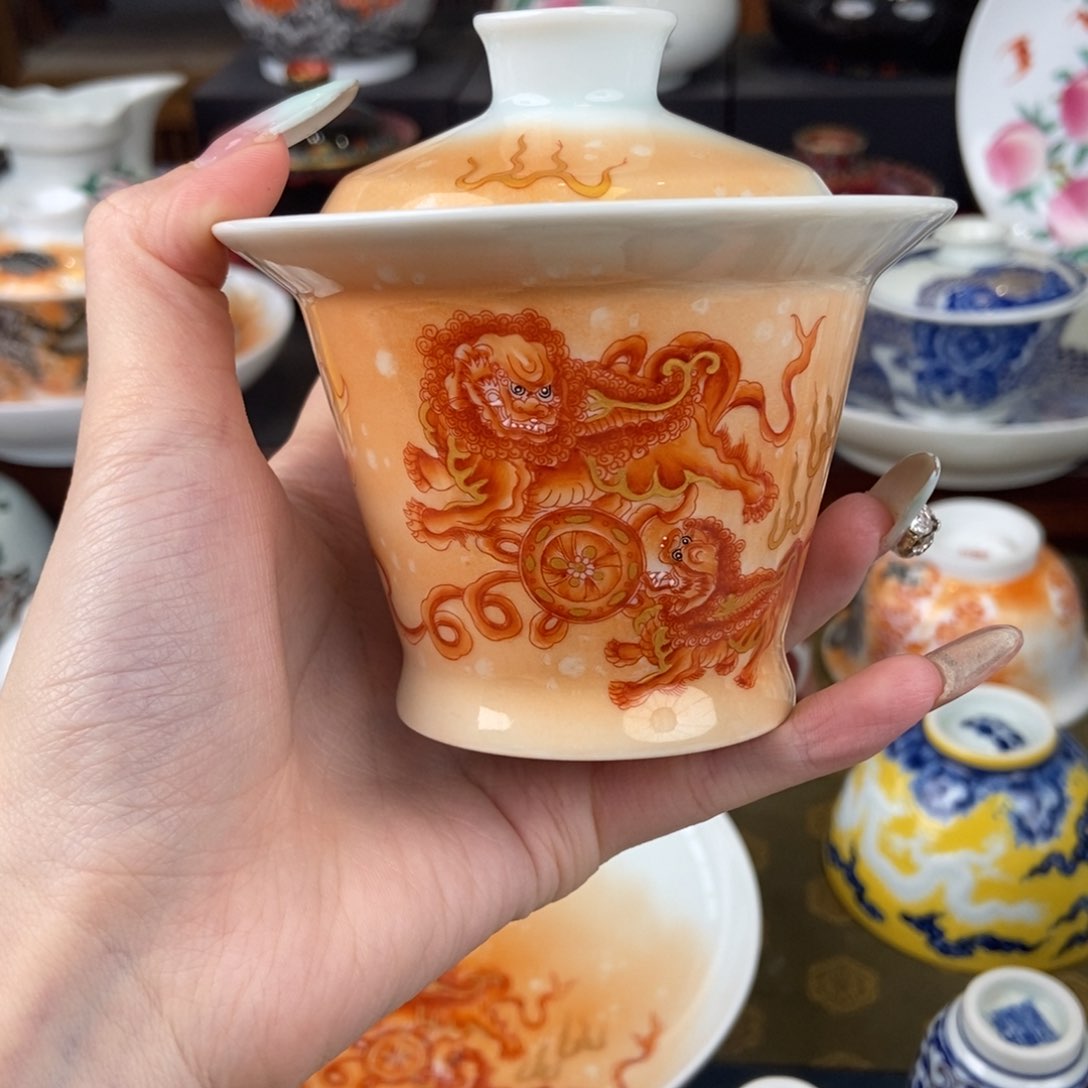 陶瓷艺术家的作品是