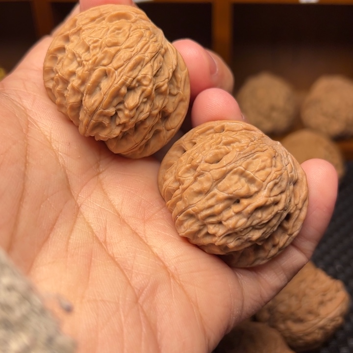 桃核把件41尺磨盘全品