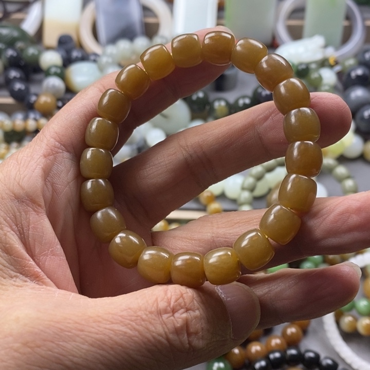 和田玉挂件未镶嵌?**生