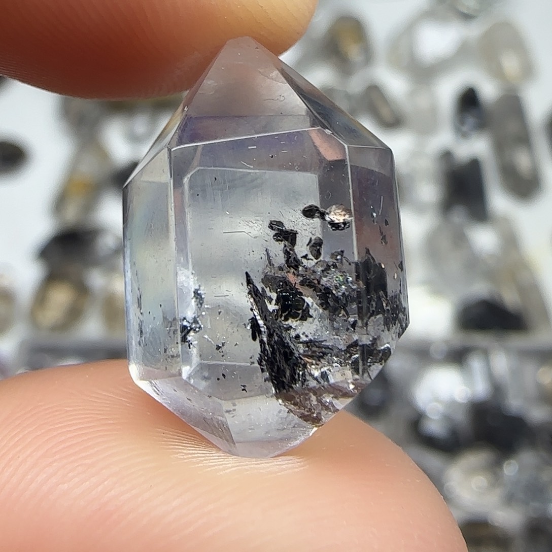 水晶未镶嵌珠宝半成品闪灵双尖随形