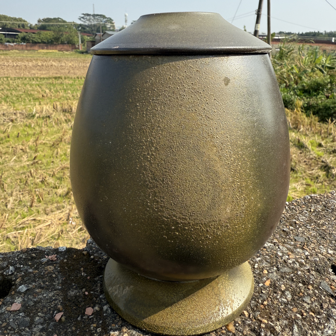 钦州坭兴陶龙窑柴烧茶叶罐约2斤