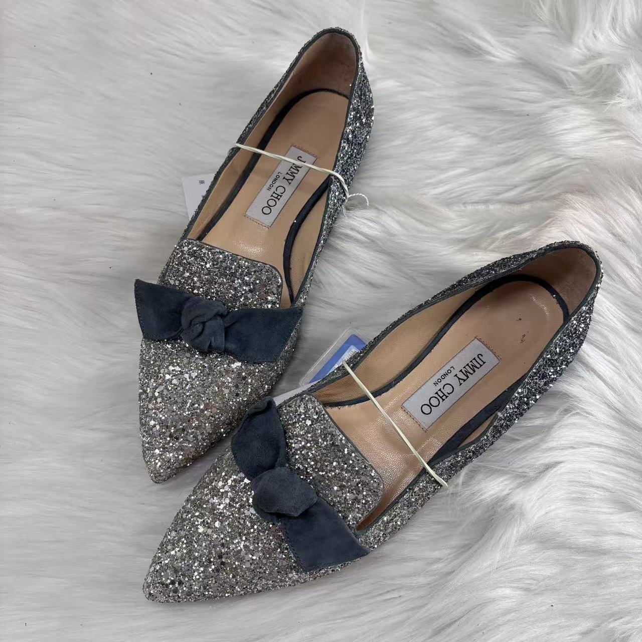 95新 JIMMY CHOO/吉米周 37.5码/无配件/银色亮片平底单鞋 wsp209