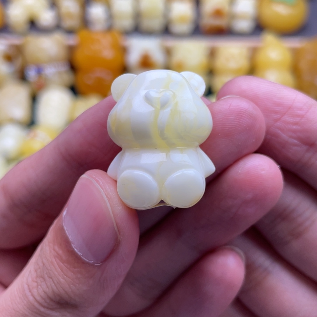 琥珀未镶嵌裸石蜜蜡