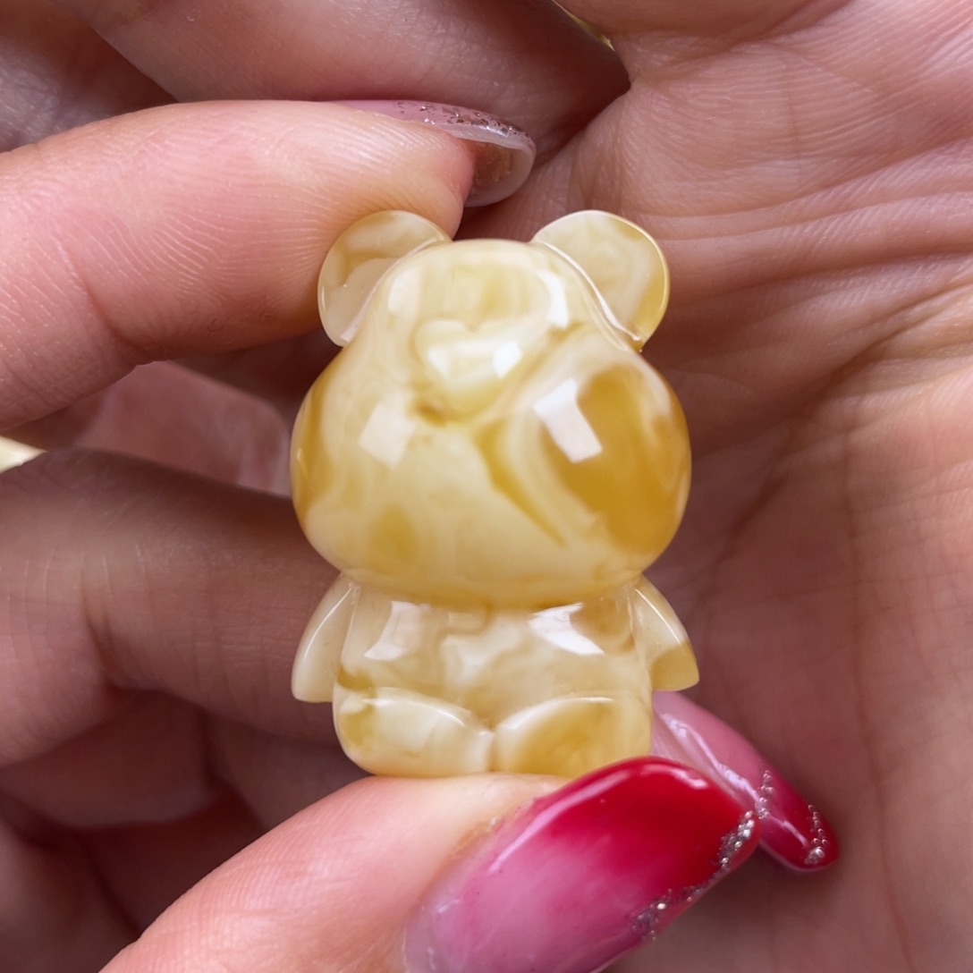 琥珀裸石未镶嵌蜜蜡