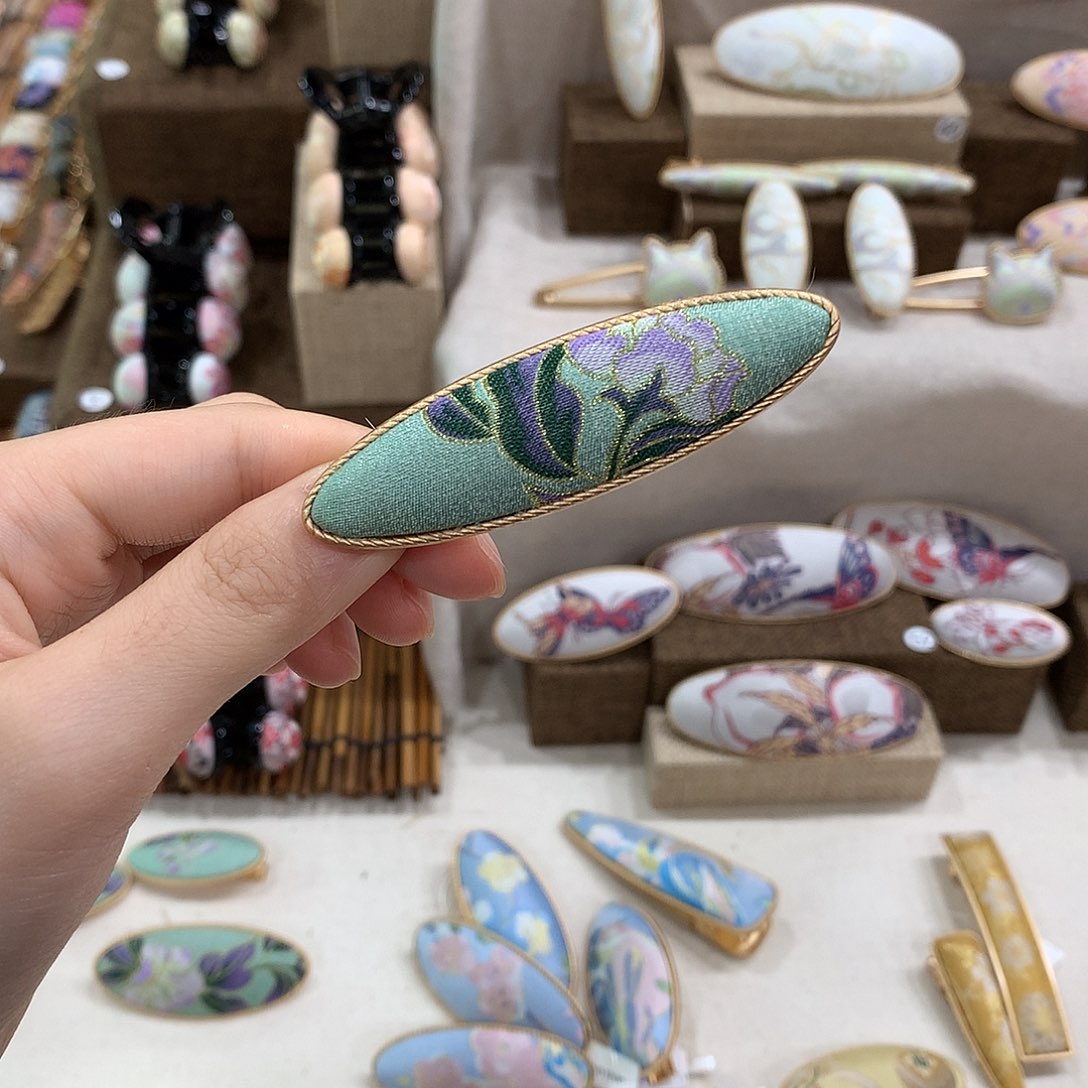 布艺铁合金柳叶鸭嘴夹福利