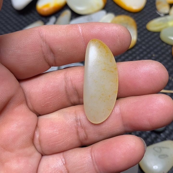 和田玉（白玉）珠宝奇石未镶嵌