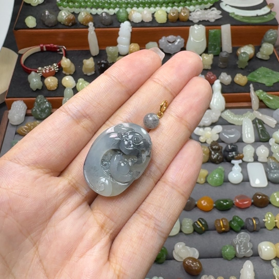 手链未镶嵌和田玉b****g