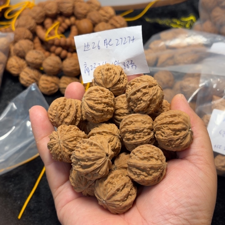 文玩核桃手串偏头磨盘手持