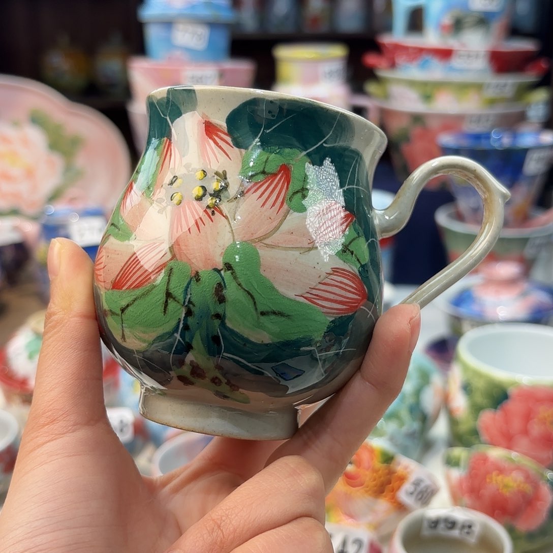 瓷片兔兔好漂亮呜呜a a k k lv tu