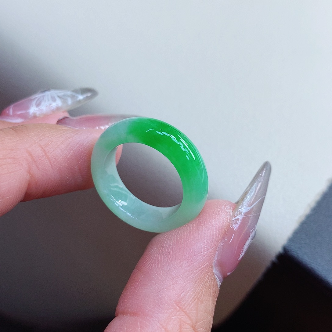 翡翠戒指未镶嵌11号