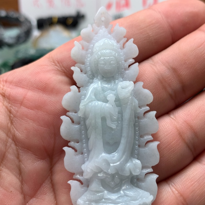 翡翠颈饰未镶嵌保真天然a货翡翠
