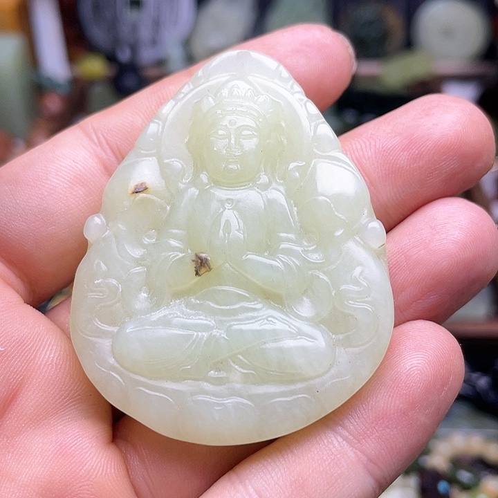 蛇纹石玉挂件未镶嵌