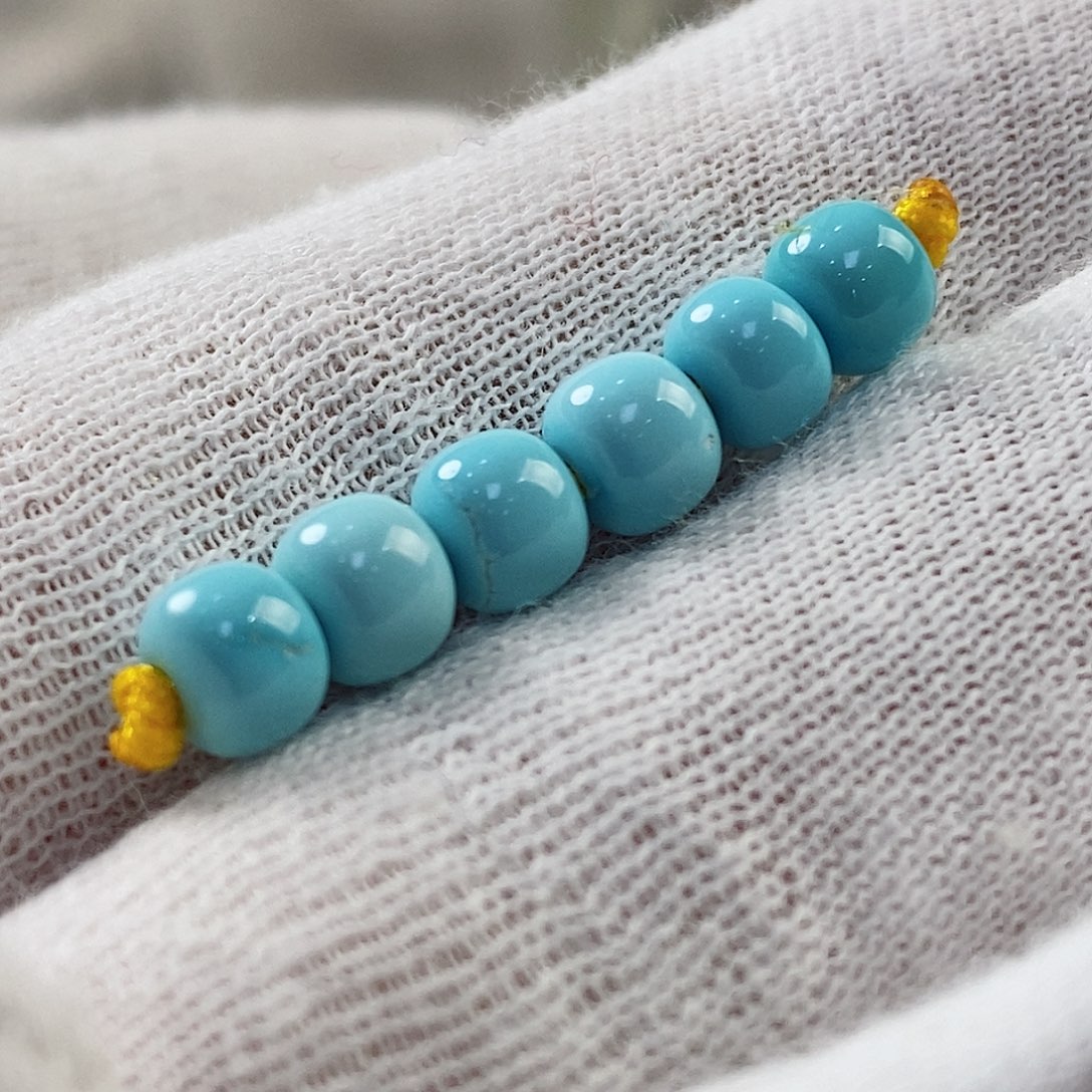 绿松石配饰未镶嵌