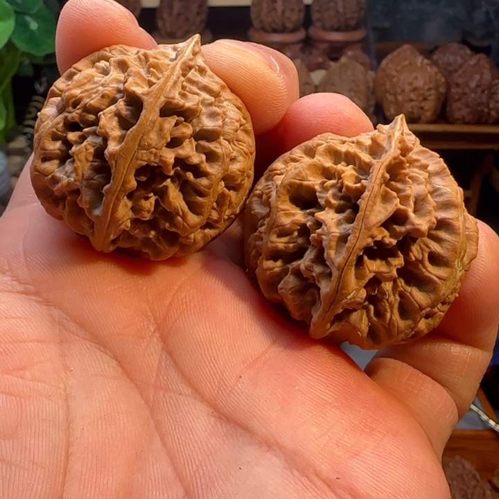 文玩核桃把件龙筋灯笼11