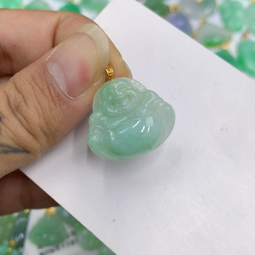 颈饰18K金镶嵌翡翠翡翠