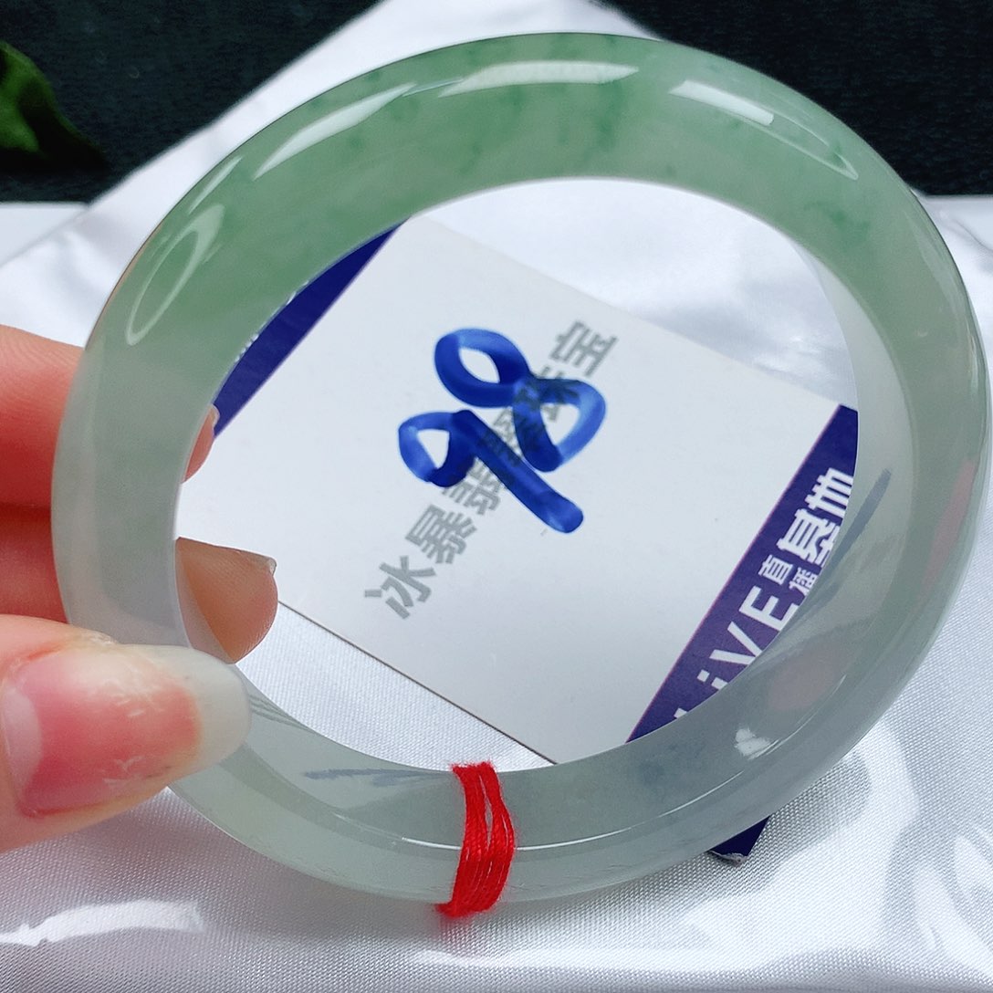 翡翠手镯未镶嵌缅甸天然a货翡翠