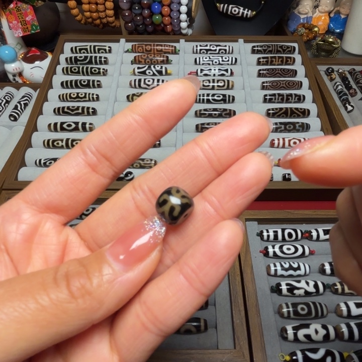 未镶嵌颈饰玛瑙/玉髓