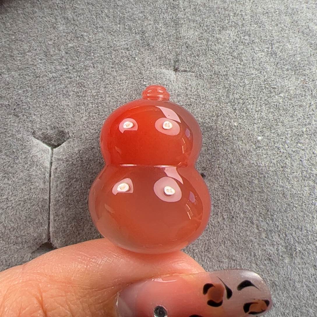 未镶嵌吊坠南红玛瑙