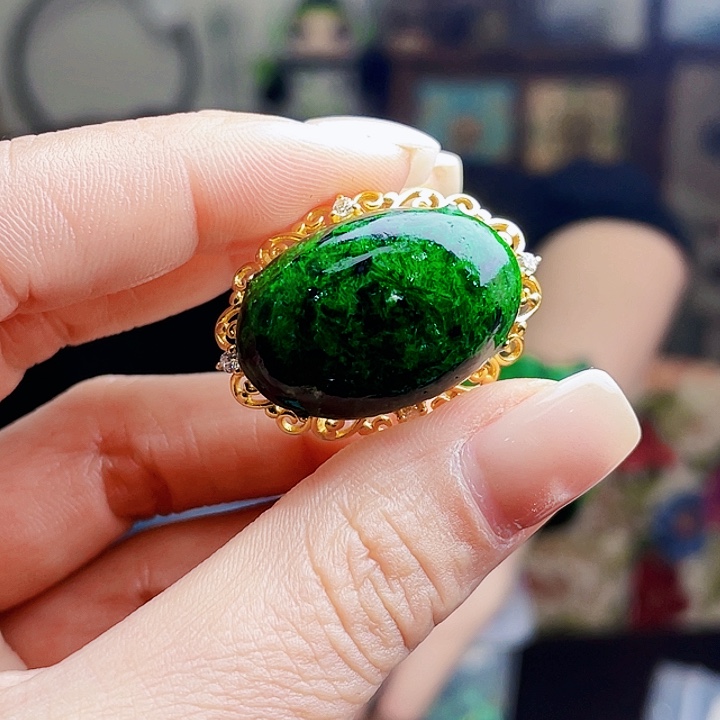 翡翠银S925镶嵌颈饰多样性