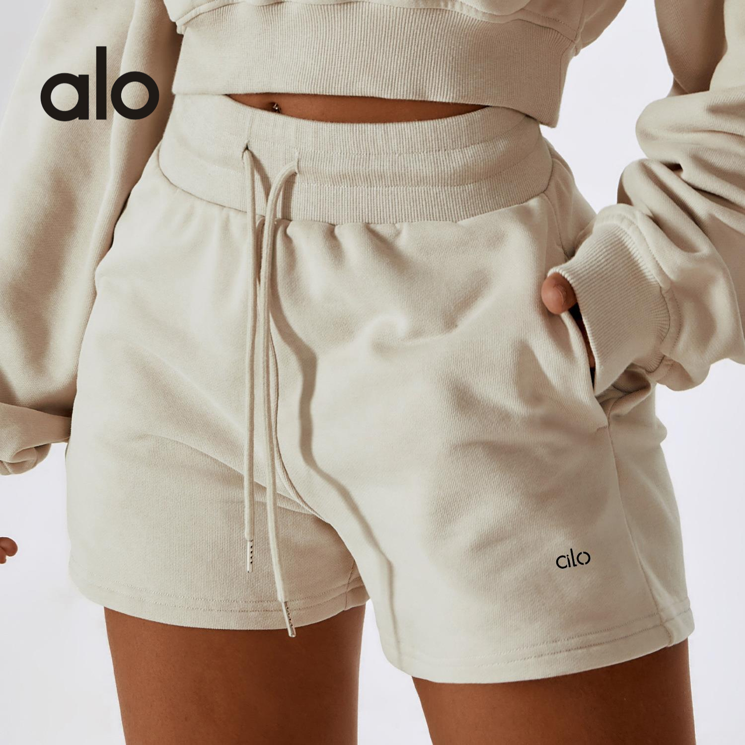ALO舞蹈瑜伽短裤女户外穿运动健身跑步三分卫裤抽绳宽松春夏