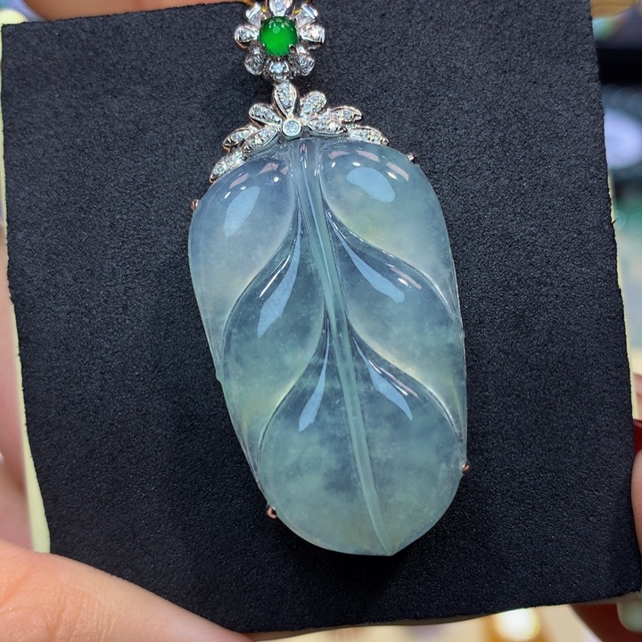 翡翠手链18K金镶嵌翡翠