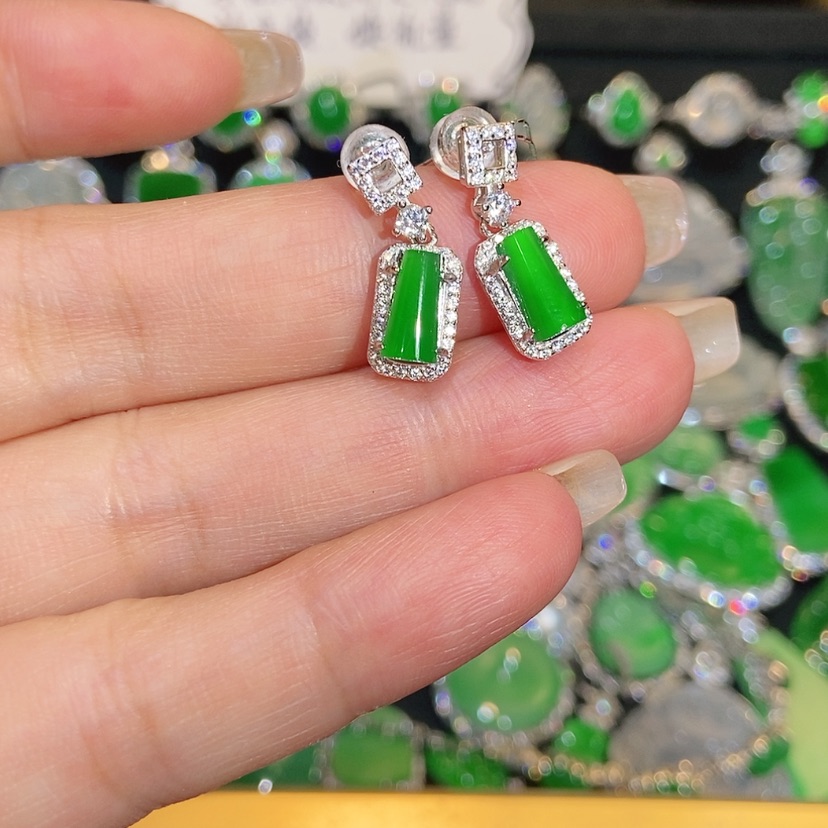 【闪购商品】翡翠未镶嵌耳饰天然翡翠