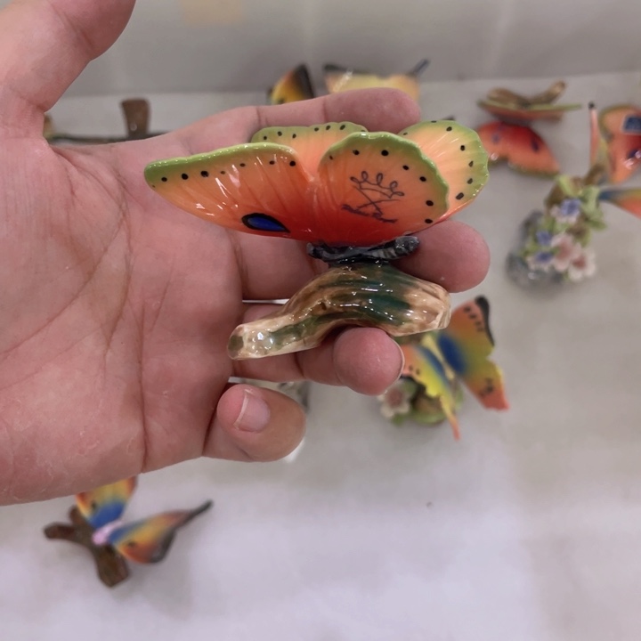 陶瓷蝴蝶釉下彩工艺