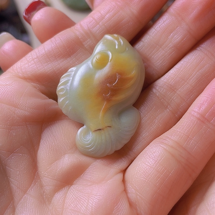 未镶嵌岫岩河磨玉（透闪石质玉）把件复****丶