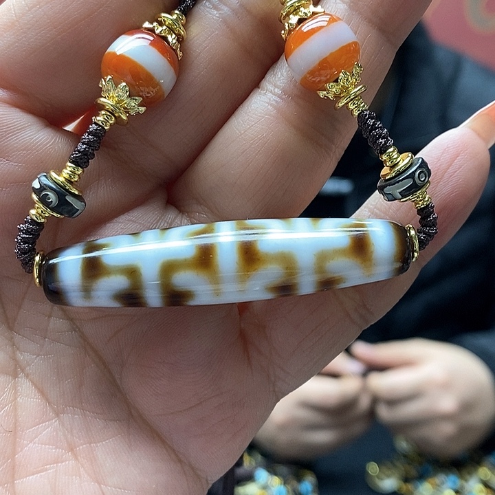 玛瑙/玉髓颈饰合金