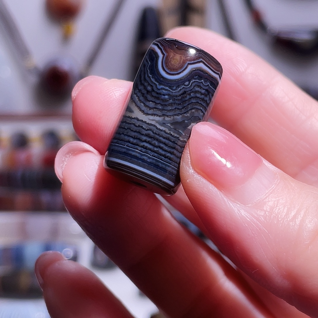 摆***生玛瑙未镶嵌吊坠玛瑙珠