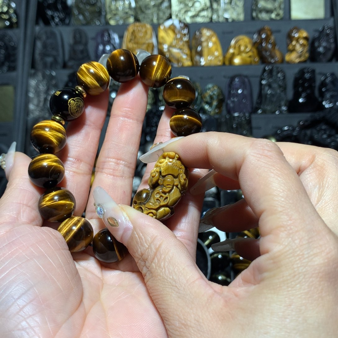 未镶嵌手链木变石（虎睛石）`