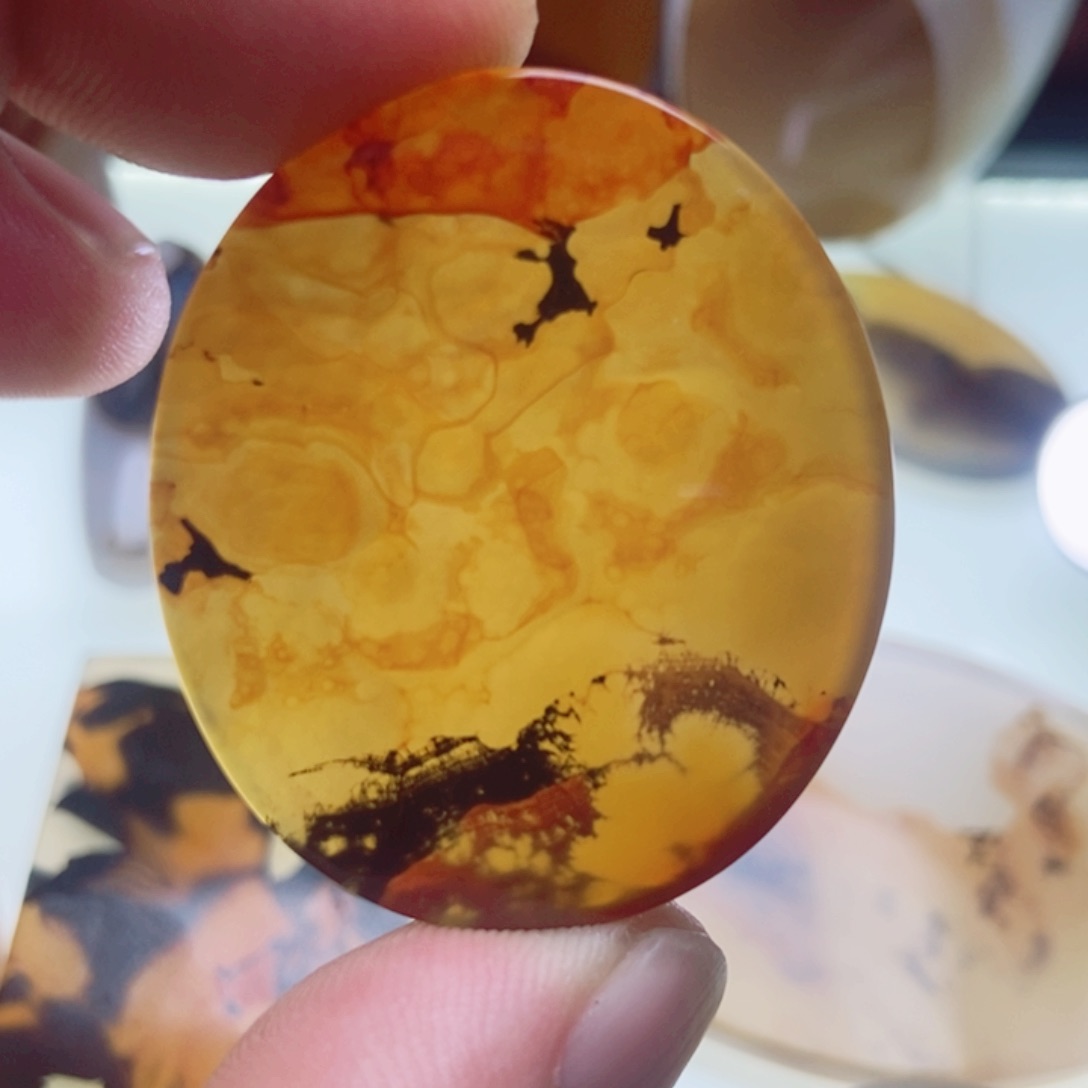 【闪购商品】玛瑙/玉髓颈饰未镶嵌觉*子