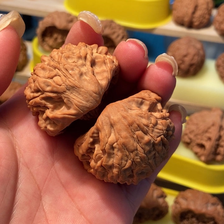 。*：官方网站发布消息