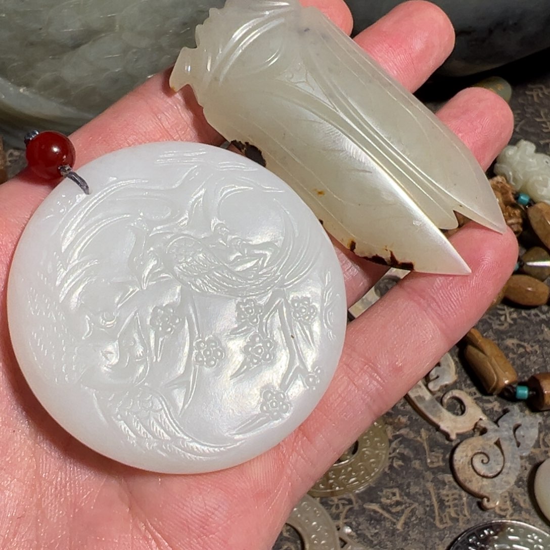 和田玉如图未镶嵌一*鸥