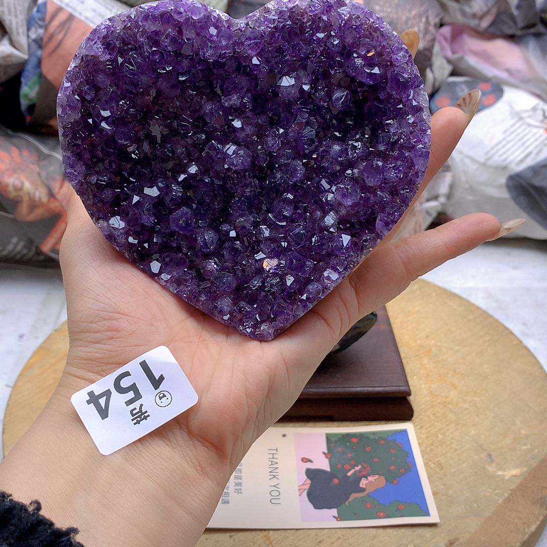 紫晶大型摆件（非配饰）未镶嵌