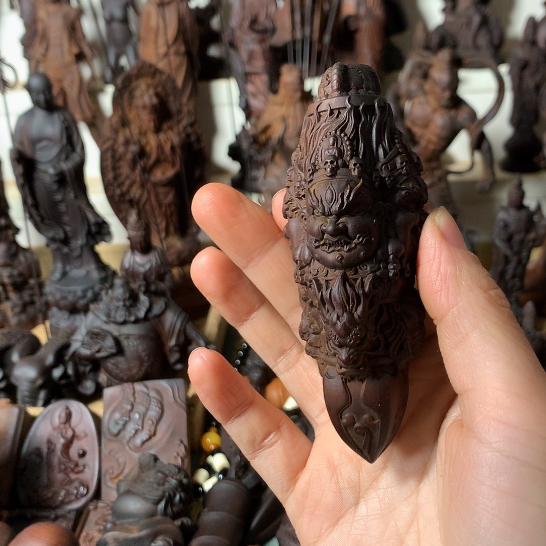 林***路柏木（崖柏）杵的78