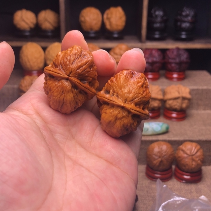 把件橄榄核7龙脊妖蟾37