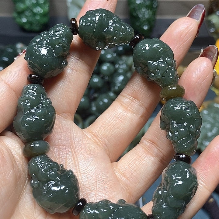 和田玉手串未镶嵌
