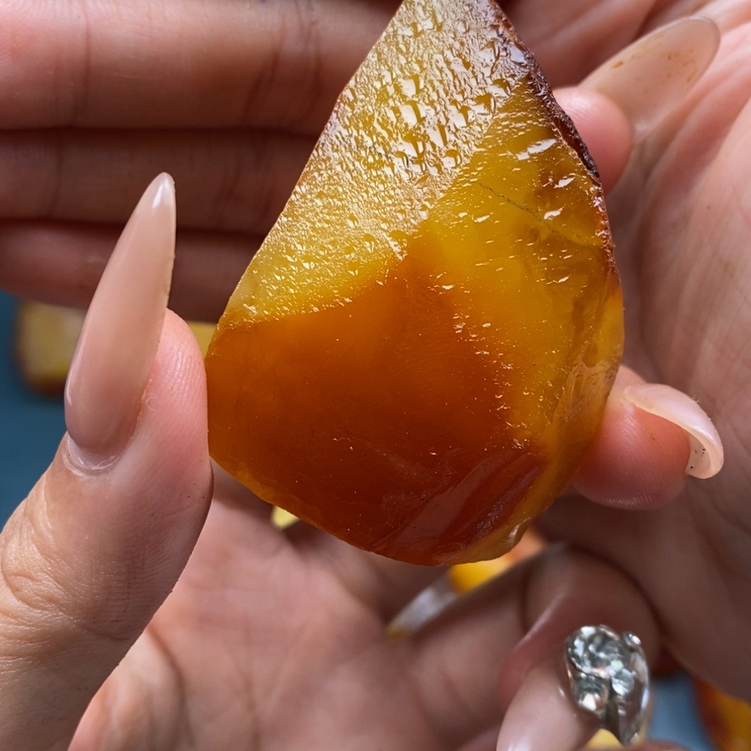 未镶嵌定制琥珀蜜蜡