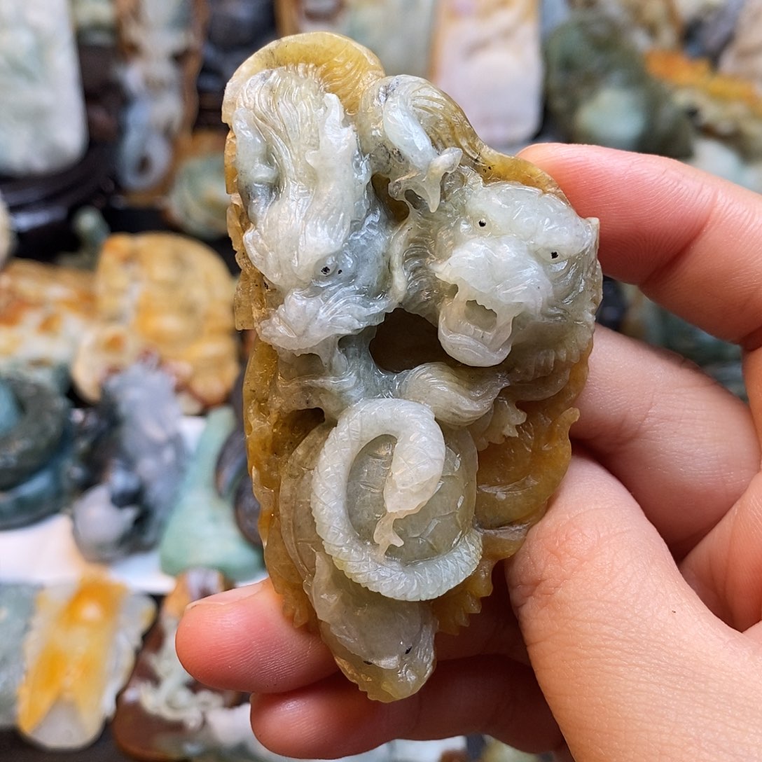 定制翡翠未镶嵌特色18