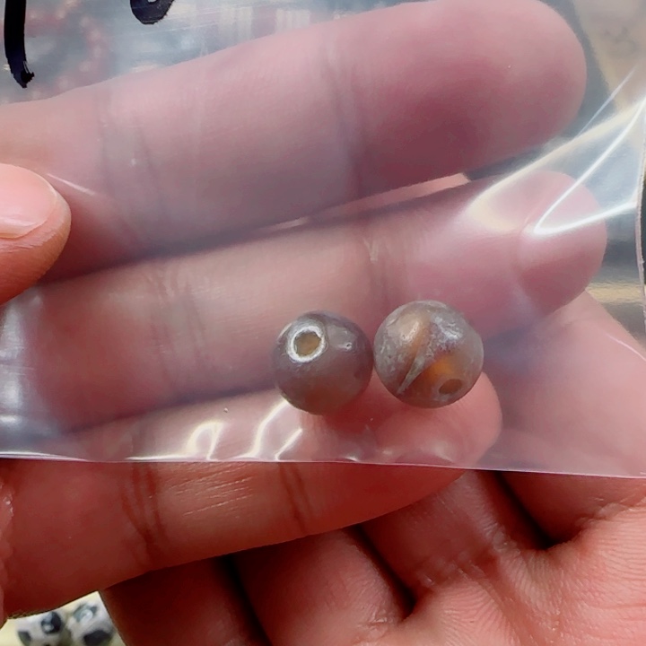 丁***锋玛瑙/玉髓未镶嵌颈饰