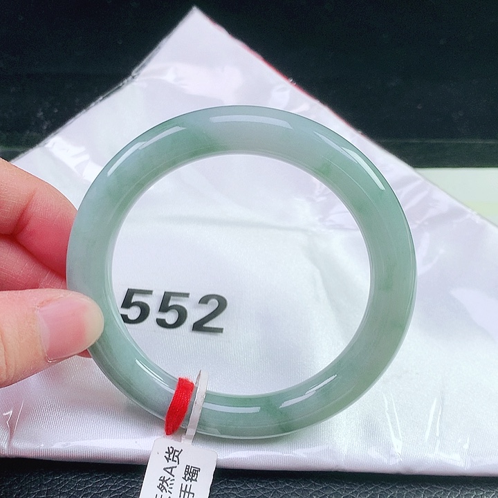 未镶嵌手镯（圆镯）翡翠552