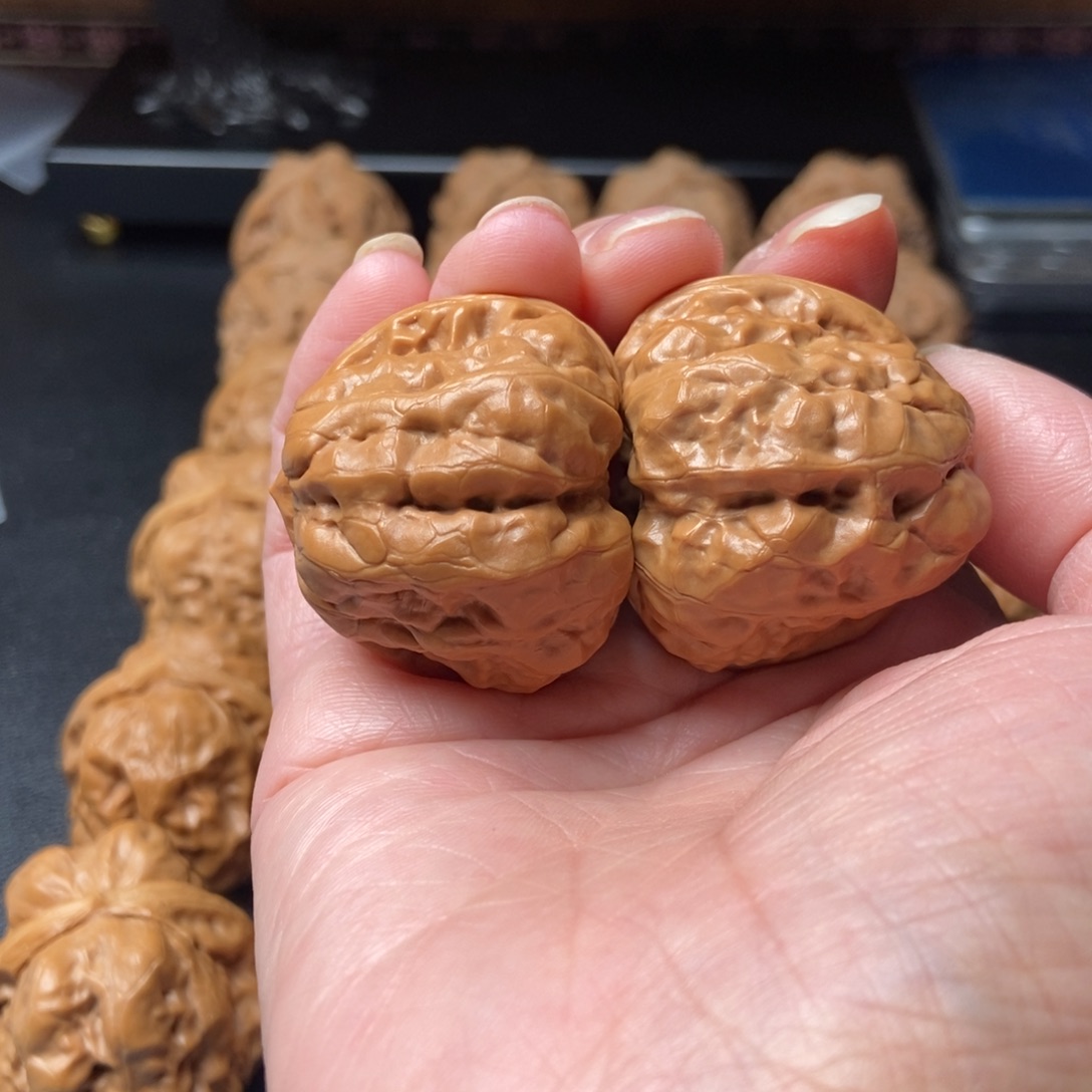 ****圆把件文玩核桃蛤蟆头