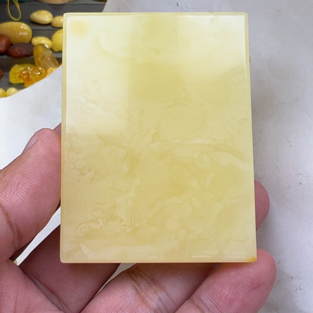 【闪购商品】琥珀裸石未镶嵌52.5克