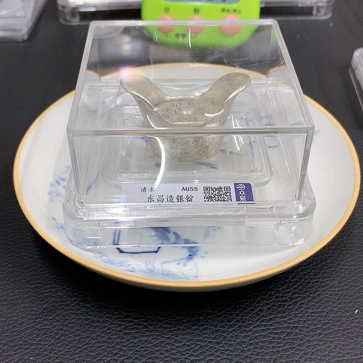 摆件韩****屋手绘青花精工摆件